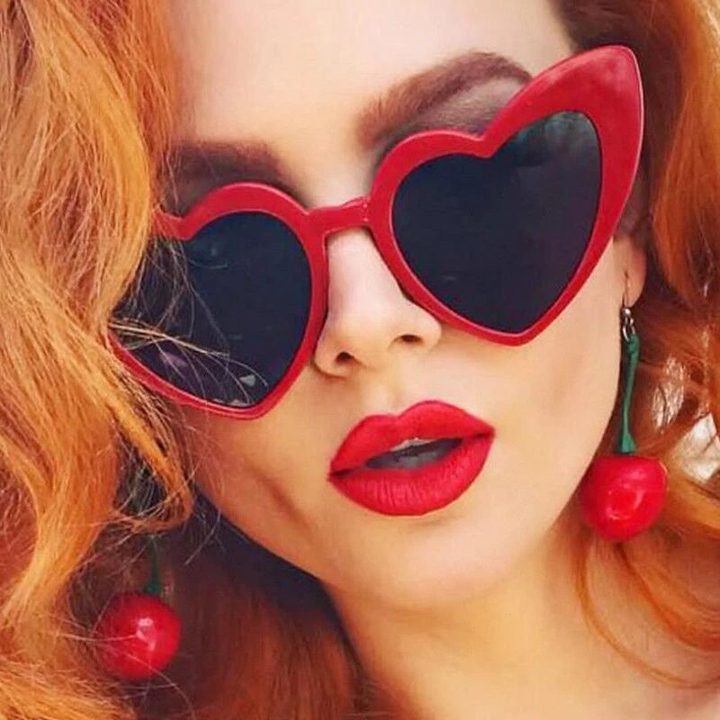 Vintage Heart-Shaped Cat Eye Sunglasses – UV400 Protection, Perfect Gift for Women