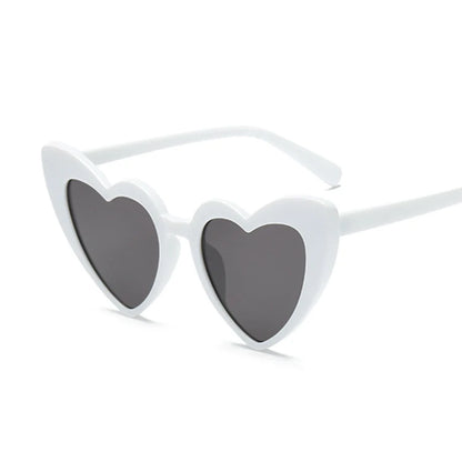 Vintage Heart-Shaped Cat Eye Sunglasses – UV400 Protection, Perfect Gift for Women