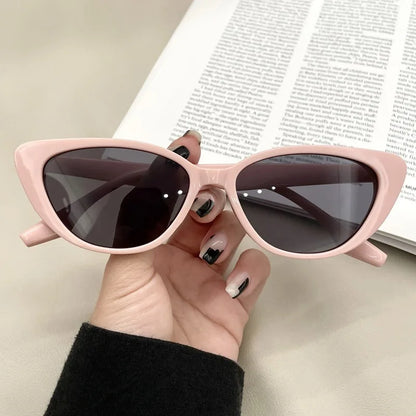 Vintage Cat's Eye Sunglasses: Retro Fashion Luxury Eyewear 🕶️