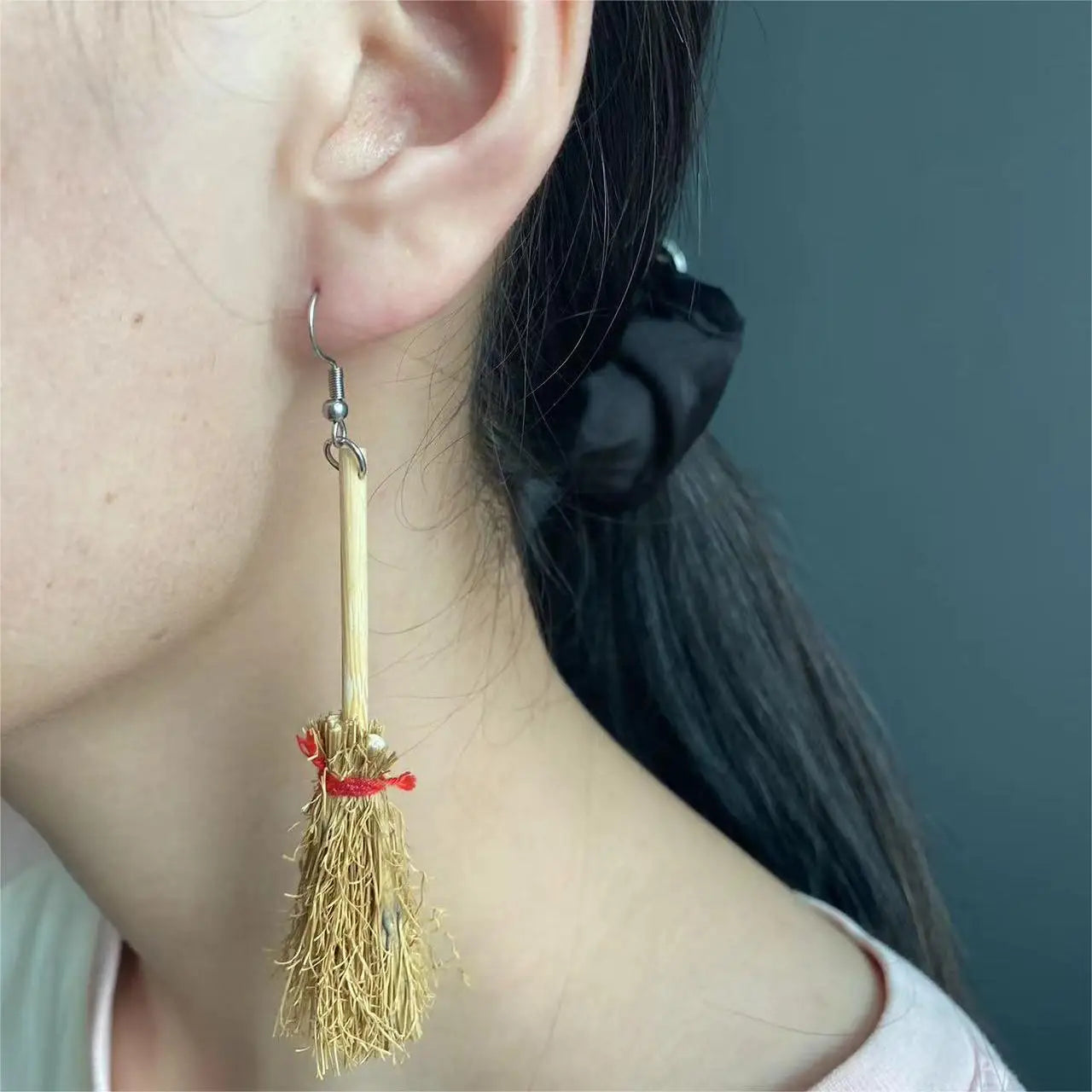 Special Halloween Broomstick Earrings - Fun & Unique Gift