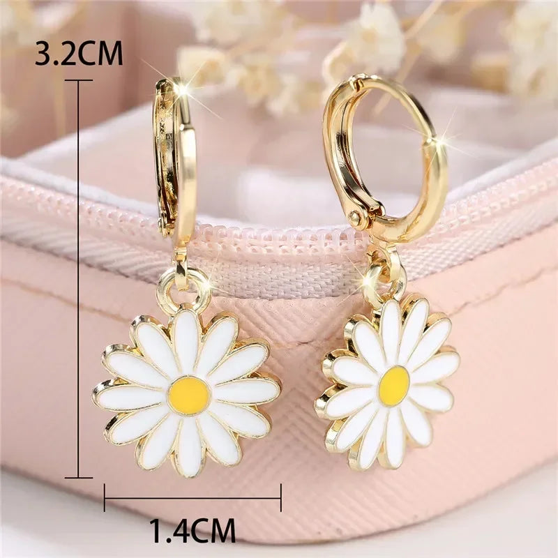 Delicacy Gold Daisy Sunflower Hoop Earrings - Elegant Everyday Glamour