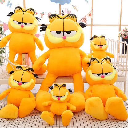 Garfield Plush Toy: The Perfect Sleep Buddy for Kids!