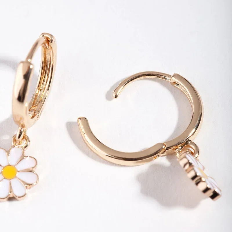 Delicacy Gold Daisy Sunflower Hoop Earrings - Elegant Everyday Glamour