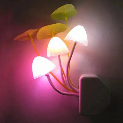 Mushroom LED Night Light with Light Sensor – EU/US Plug, Color-Changing