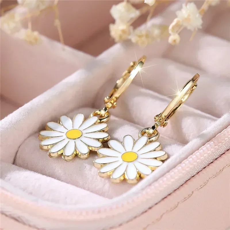 Delicacy Gold Daisy Sunflower Hoop Earrings - Elegant Everyday Glamour