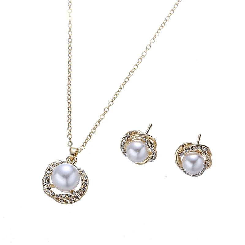 Obega Gold Sea Shell Pearl Jewellery Set: Elegance Redefined