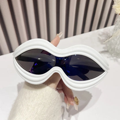 Retro Style Oval Sunglasses